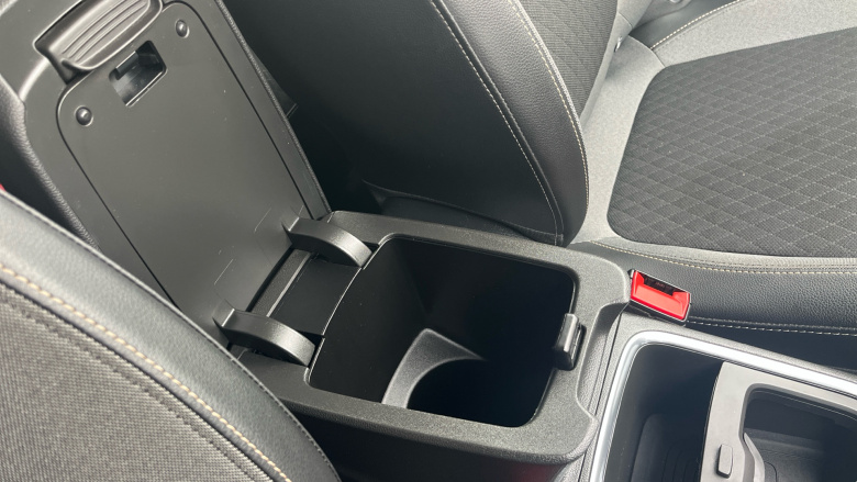 Vauxhall Grandland X 1.2 Turbo SRi Nav 5dr Auto Petrol Hatchback